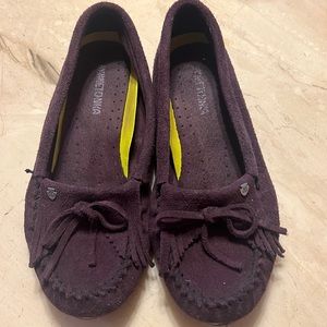 Minnetonka Kilty Plus moccasins
